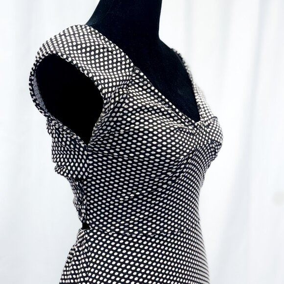 Alythea Brand 70s Hobnobber Style Dress Criss Cross Back Fit n Flare Type - Picture 7 of 15